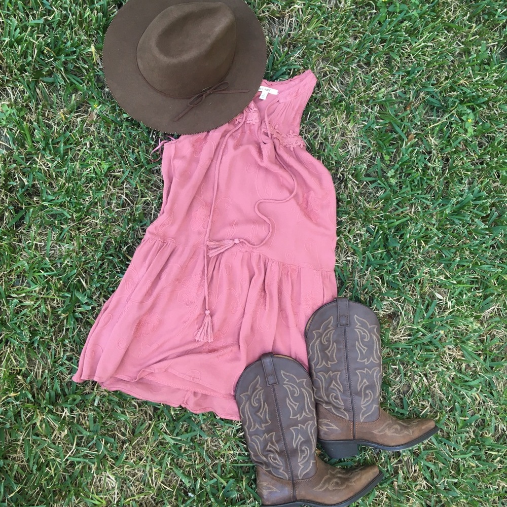 Cute Flirty Rose Dress